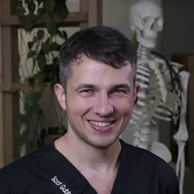 Dr. Scott Gubbels, a chiropractor at Cram Chiropractic & Wellness Center